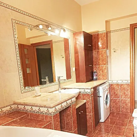 The Charming Abode Apartment Atsipopoulo