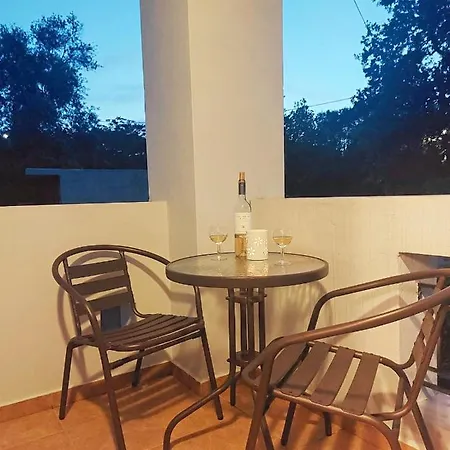 The Charming Abode Atsipopoulo